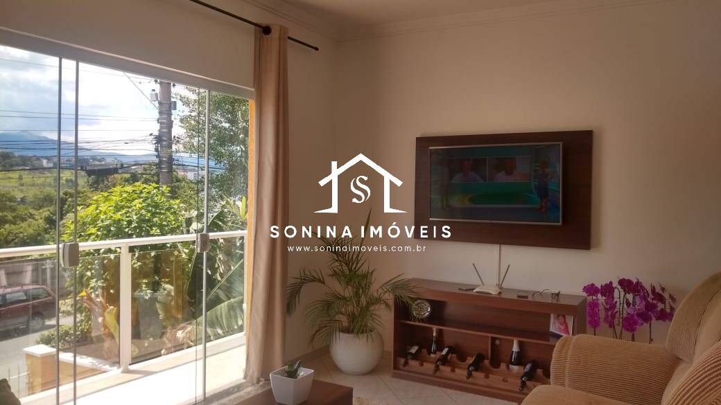 Casa, 2 quartos, 104 m² - Foto 1