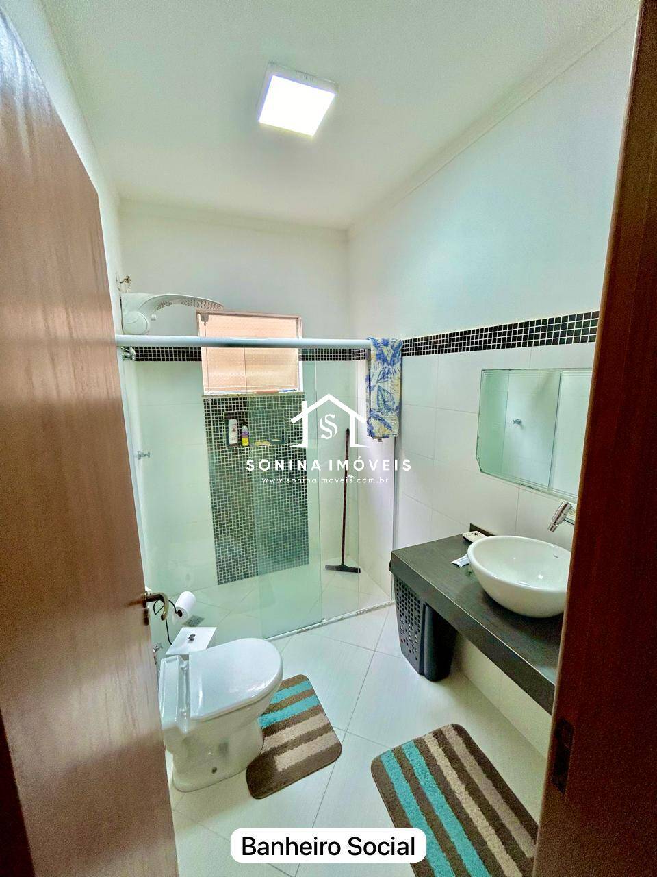 Casa, 4 quartos, 247 m² - Foto 9