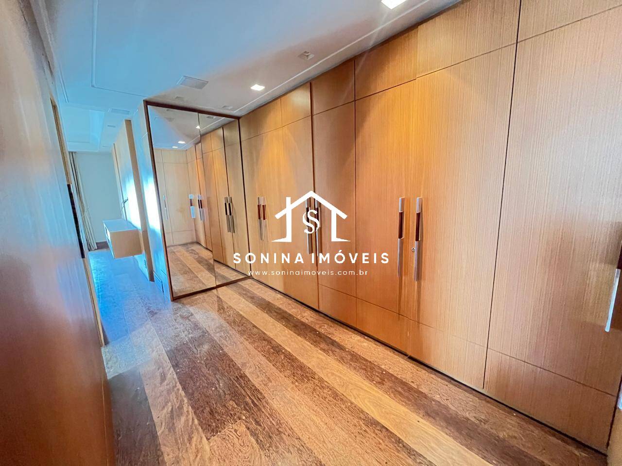 Apartamento, 3 quartos, 264 m² - Foto 14