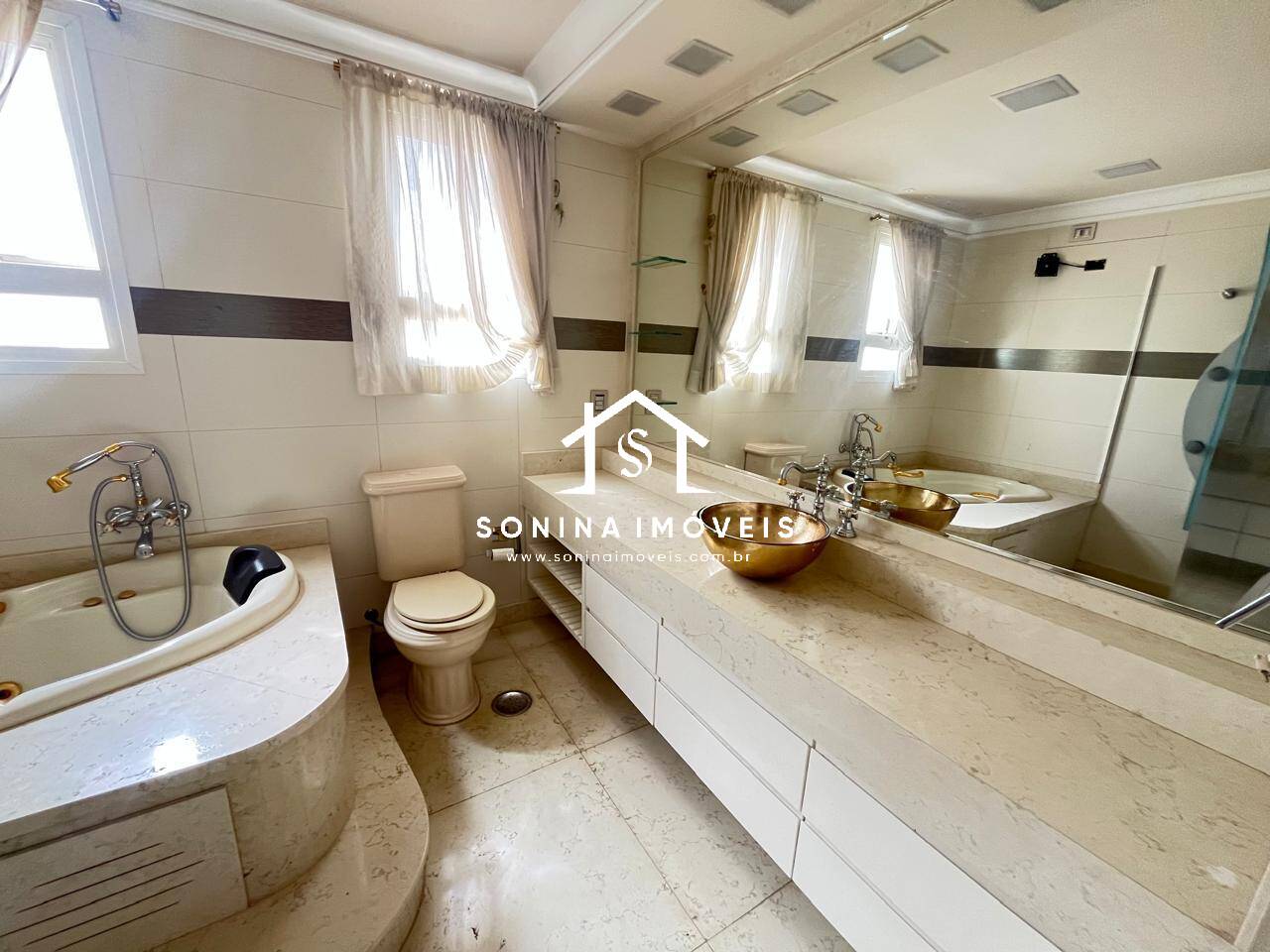 Apartamento, 3 quartos, 264 m² - Foto 21
