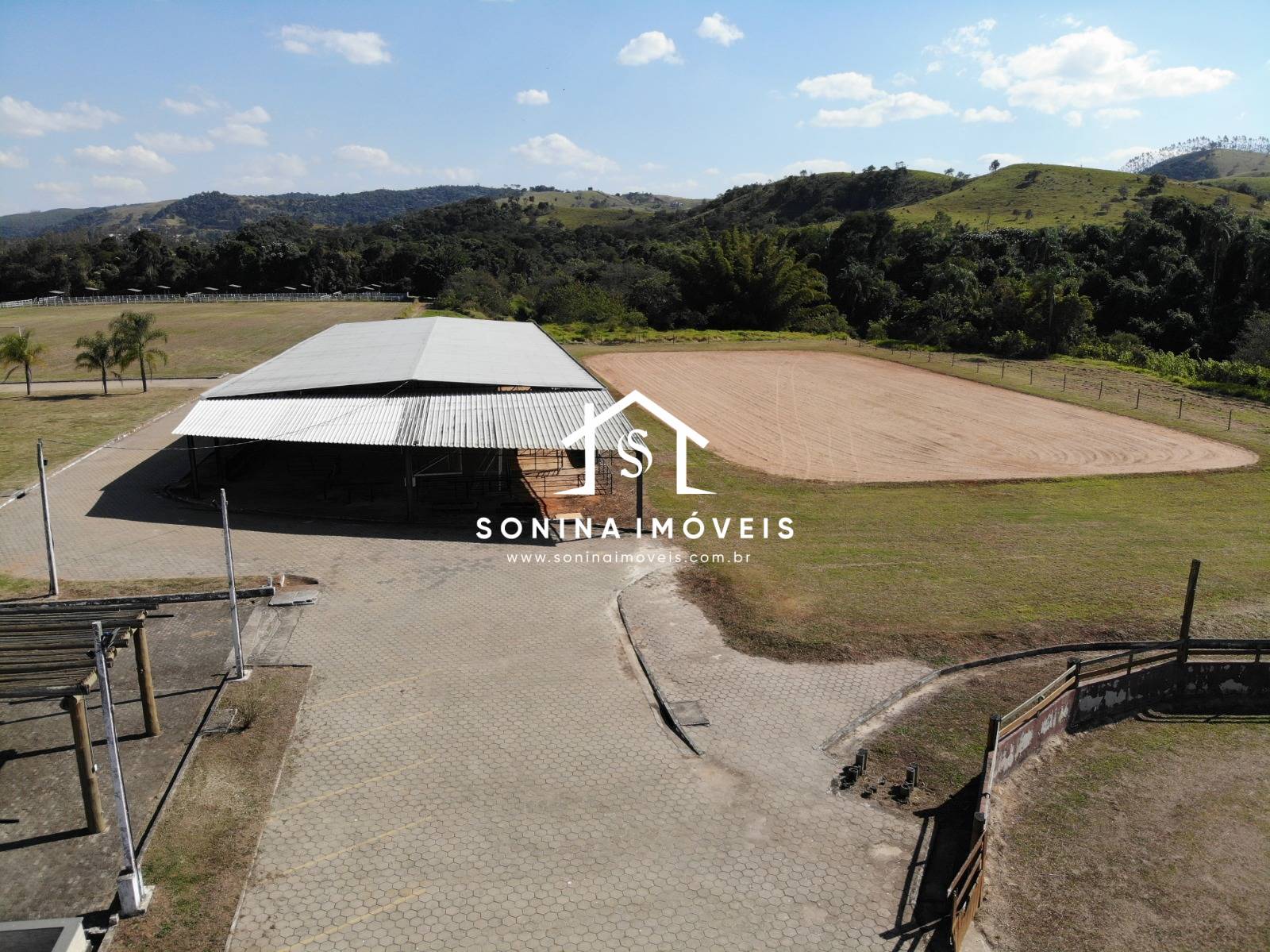 Sítio, 39 quartos, 3000 m² - Foto 4