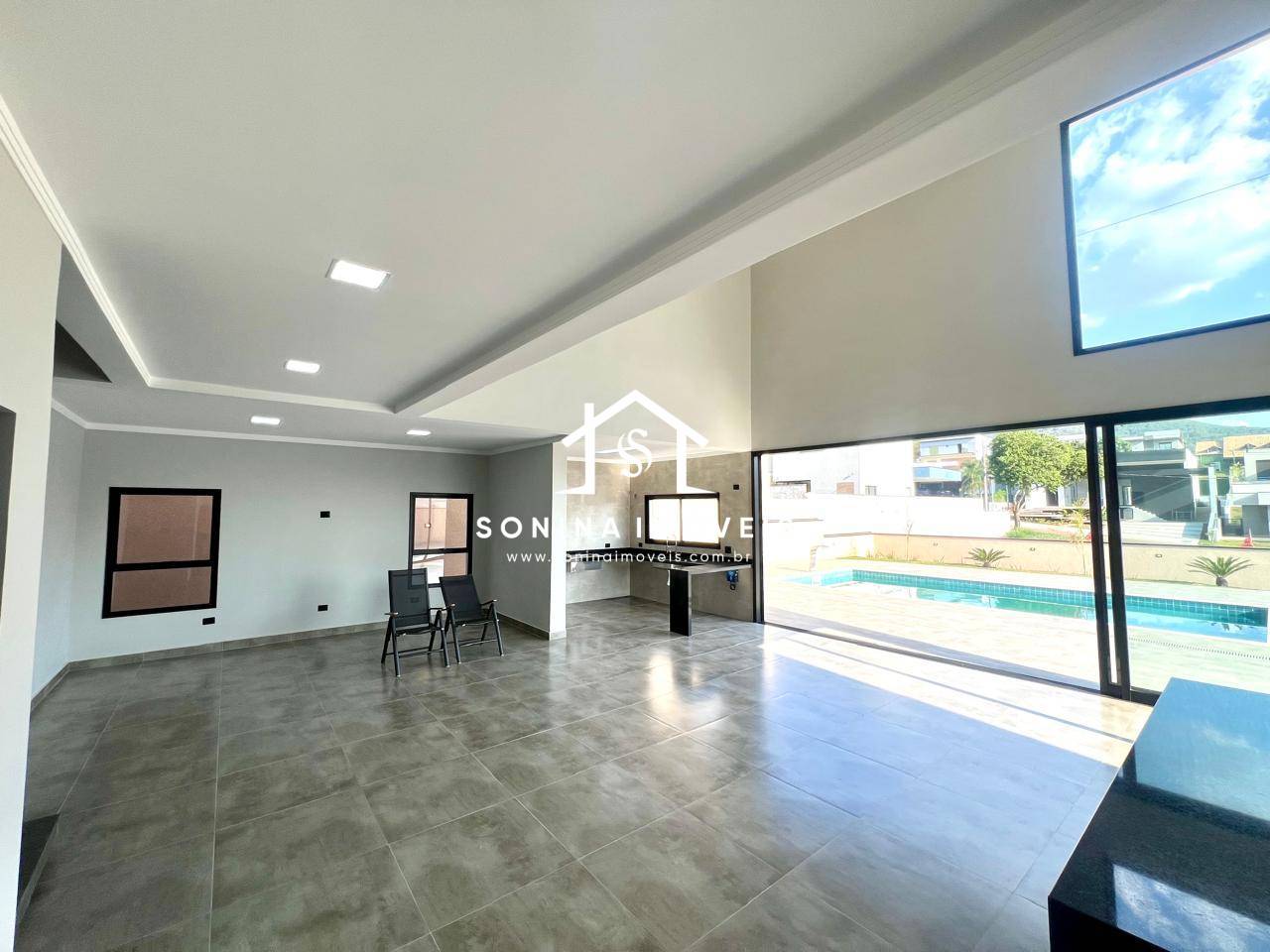 Casa, 5 quartos, 370 m² - Foto 3