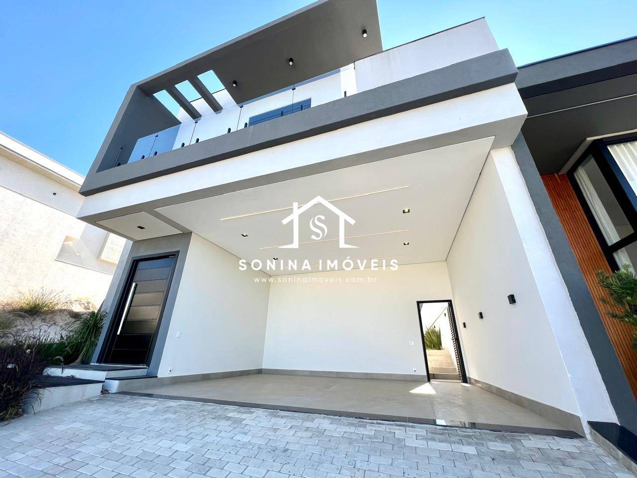 Casa, 3 quartos, 266 m² - Foto 2