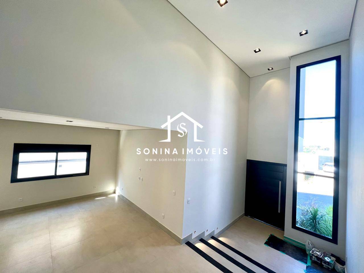 Casa, 3 quartos, 266 m² - Foto 3