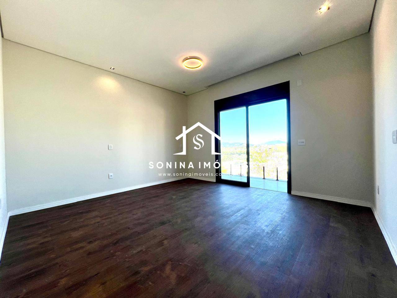 Casa, 3 quartos, 266 m² - Foto 18