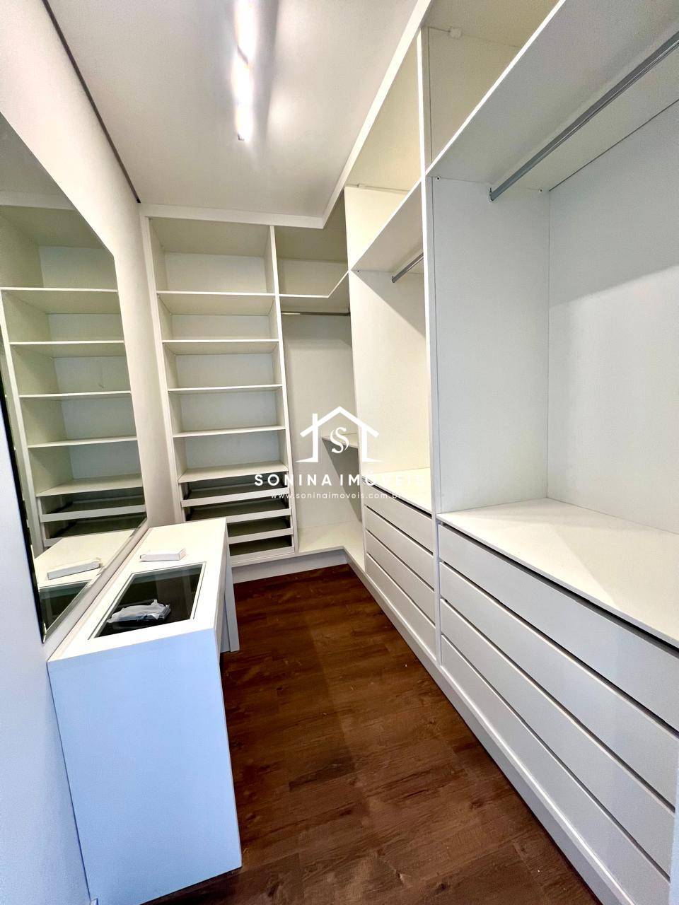 Casa, 3 quartos, 266 m² - Foto 19