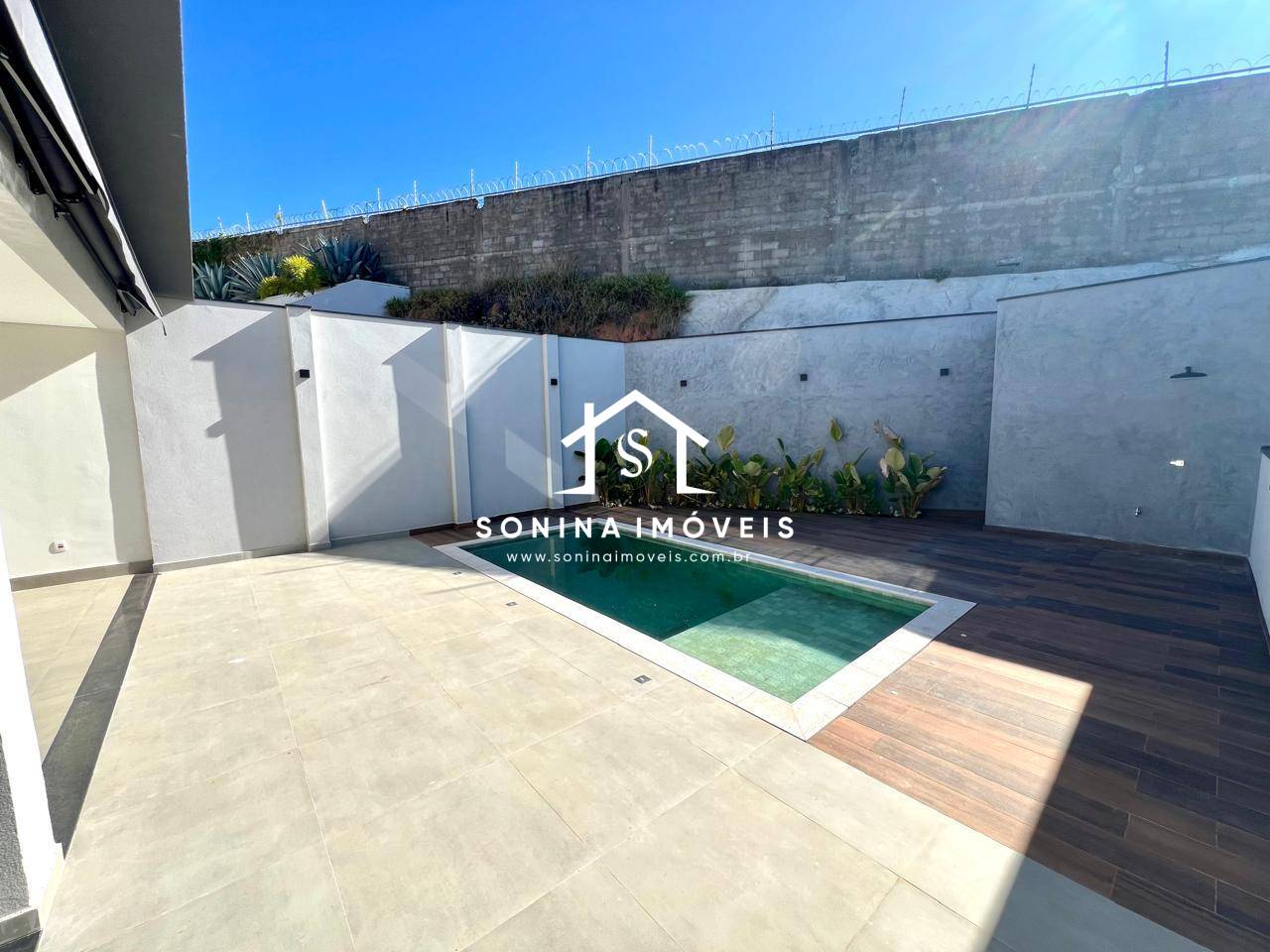 Casa, 3 quartos, 266 m² - Foto 24