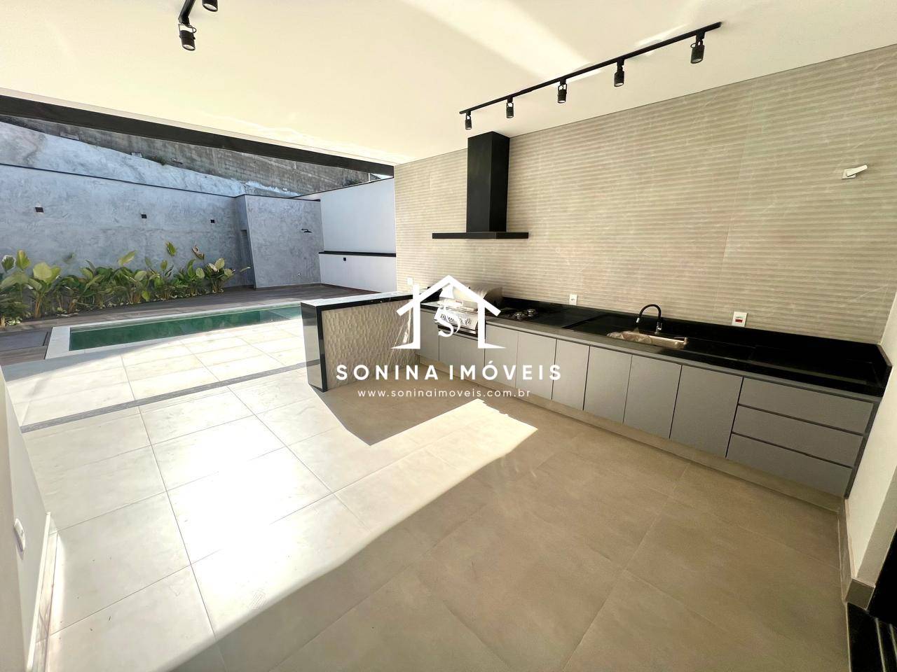 Casa, 3 quartos, 266 m² - Foto 23