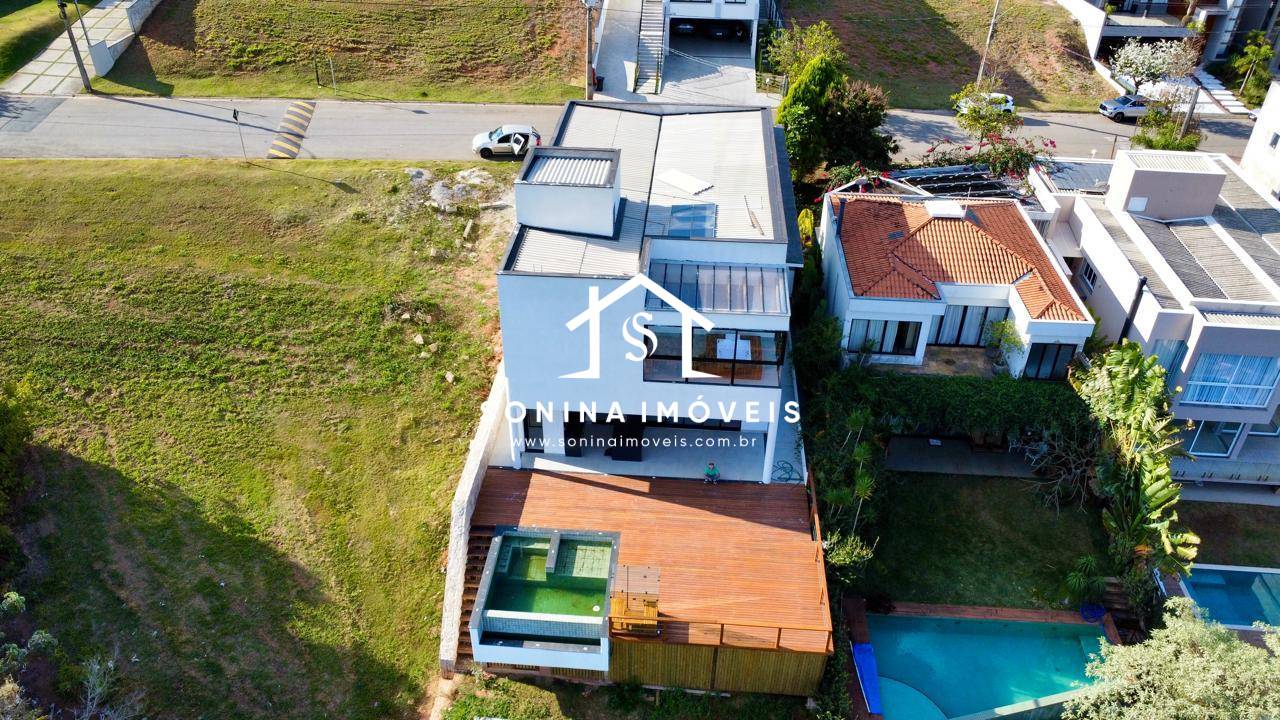 Casa, 3 quartos, 290 m² - Foto 33