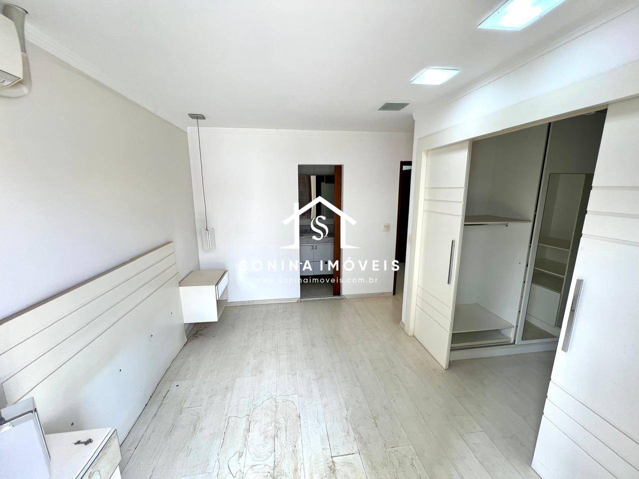 Casa, 2 quartos, 230 m² - Foto 18