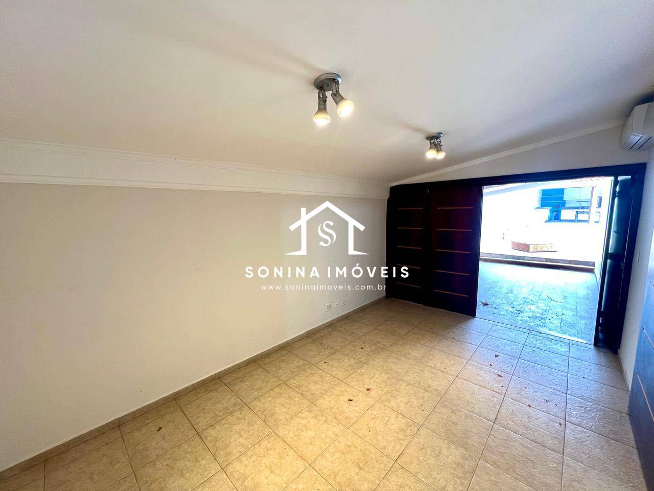 Casa, 2 quartos, 230 m² - Foto 24