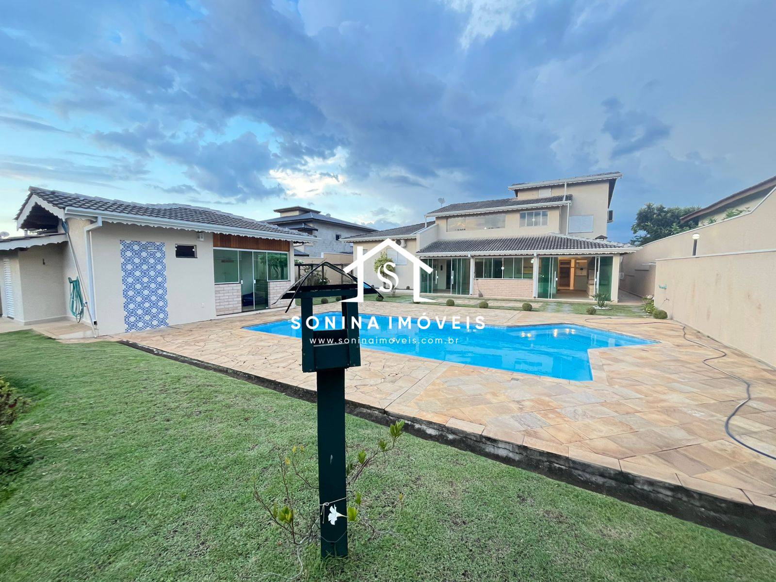 Casa, 4 quartos, 347 m² - Foto 23