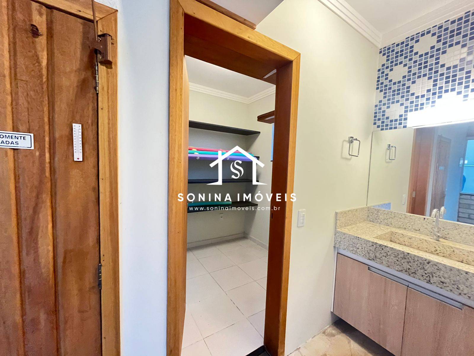 Casa, 4 quartos, 347 m² - Foto 30