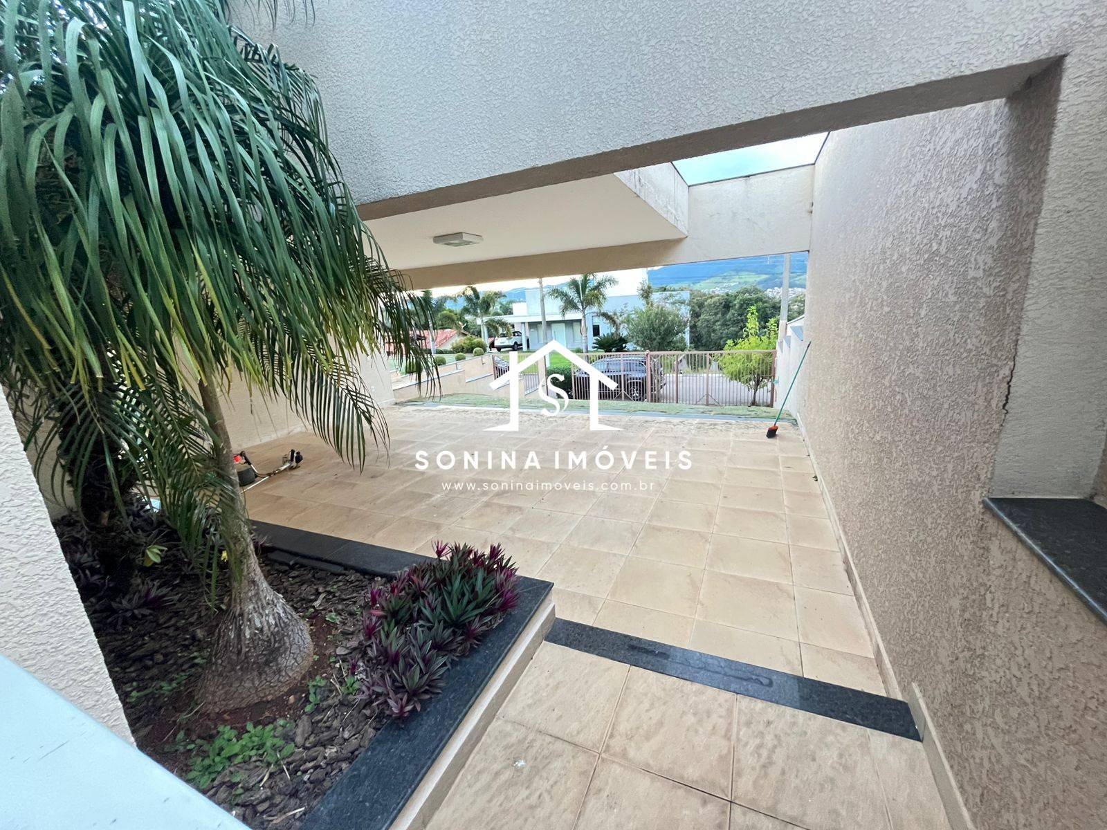 Casa, 4 quartos, 347 m² - Foto 39