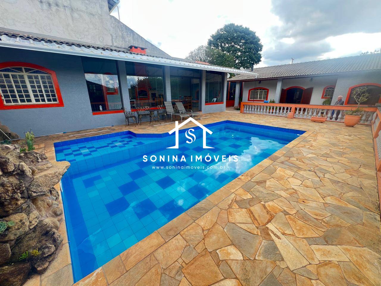 Casa, 4 quartos, 238 m² - Foto 24