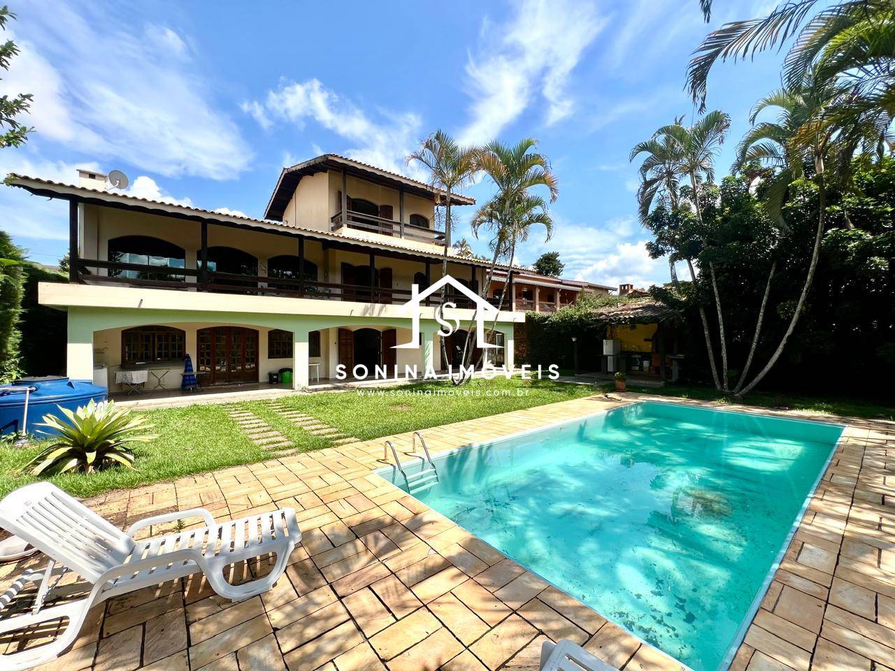 Casa, 5 quartos, 250 m² - Foto 2
