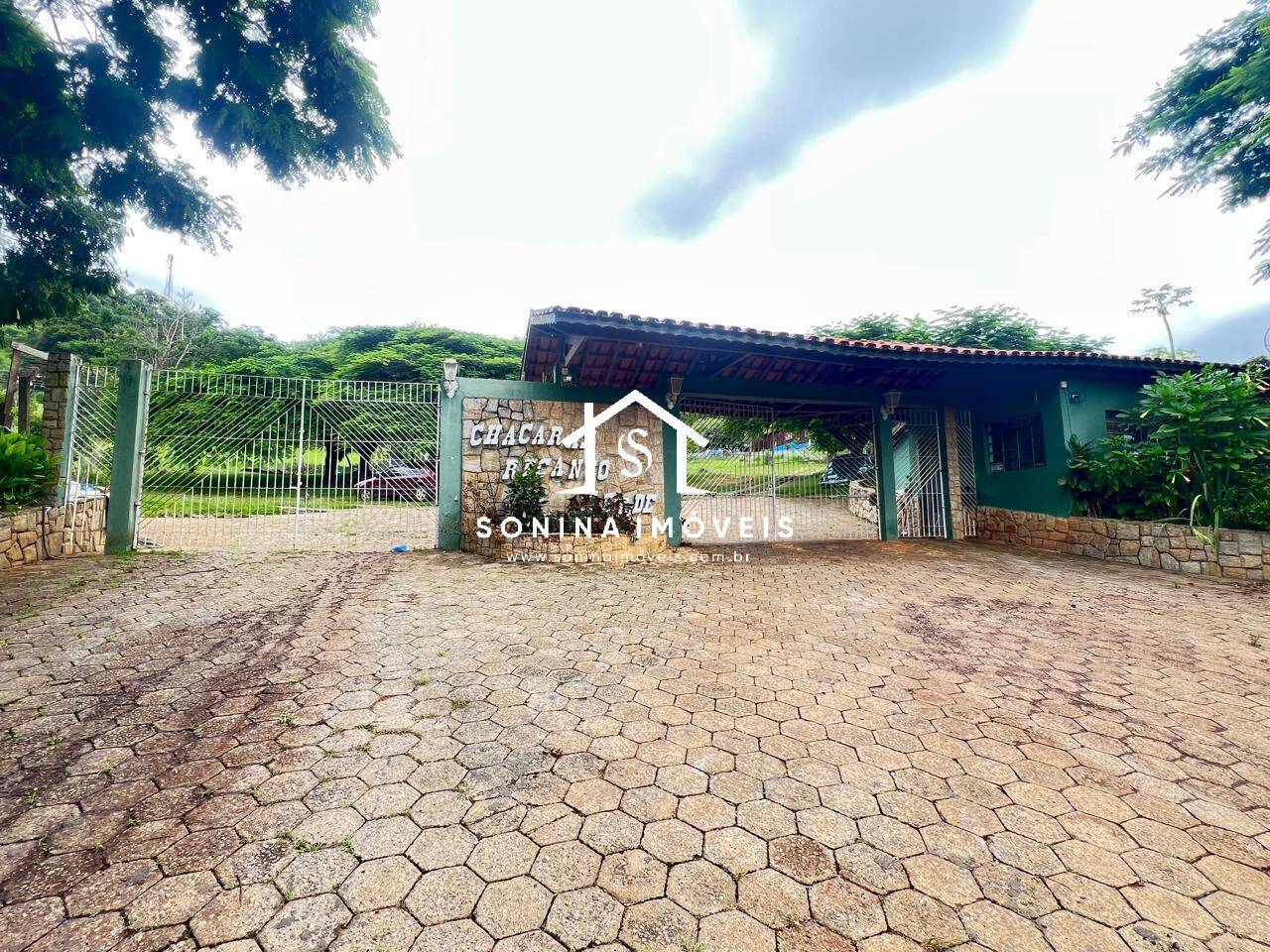 Sítio, 3 quartos, 1200 m² - Foto 35
