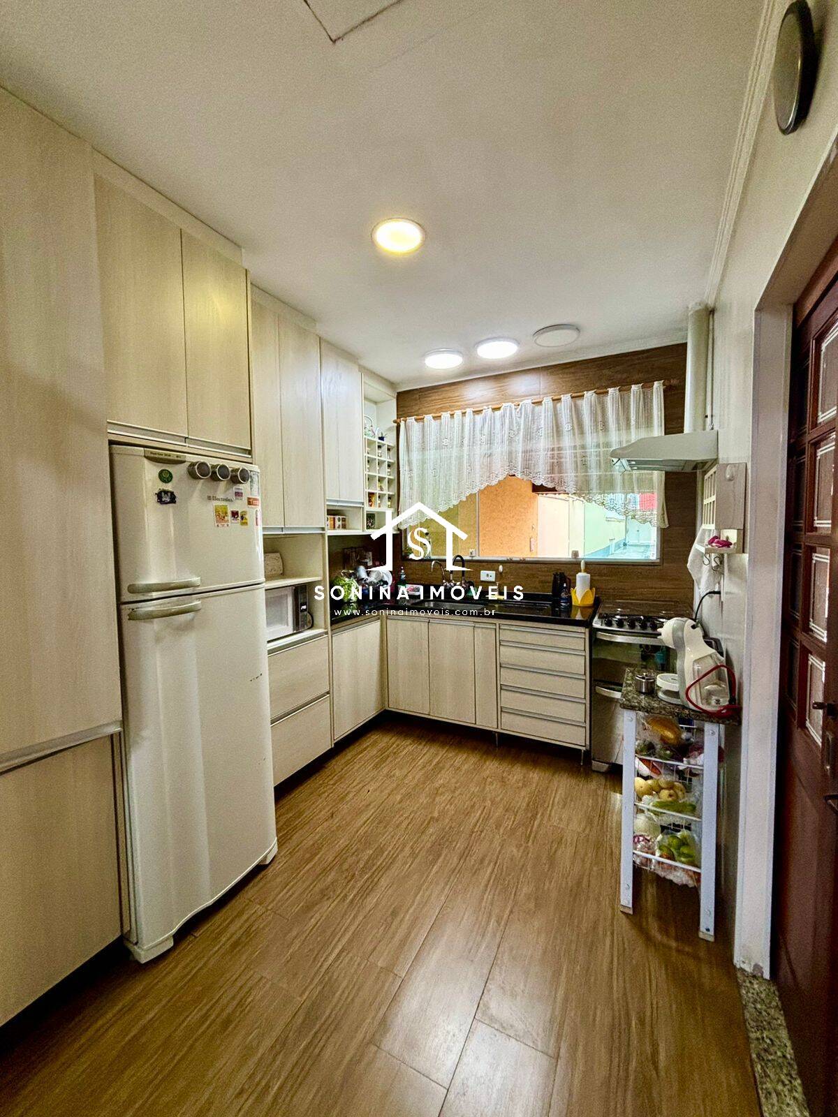 Casa, 4 quartos, 200 m² - Foto 5