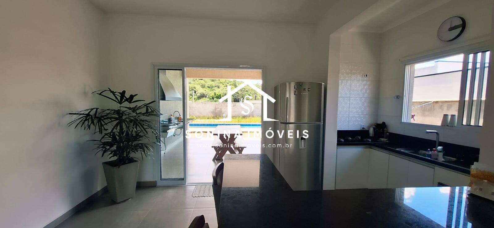 Casa, 3 quartos, 201 m² - Foto 25