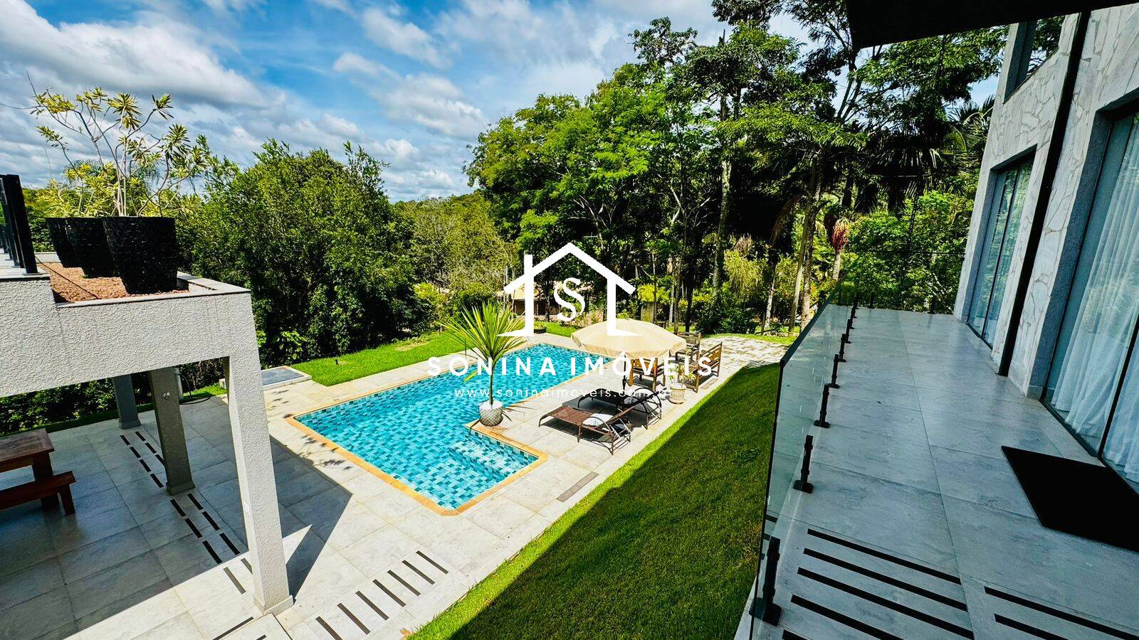 Casa, 4 quartos, 300 m² - Foto 2