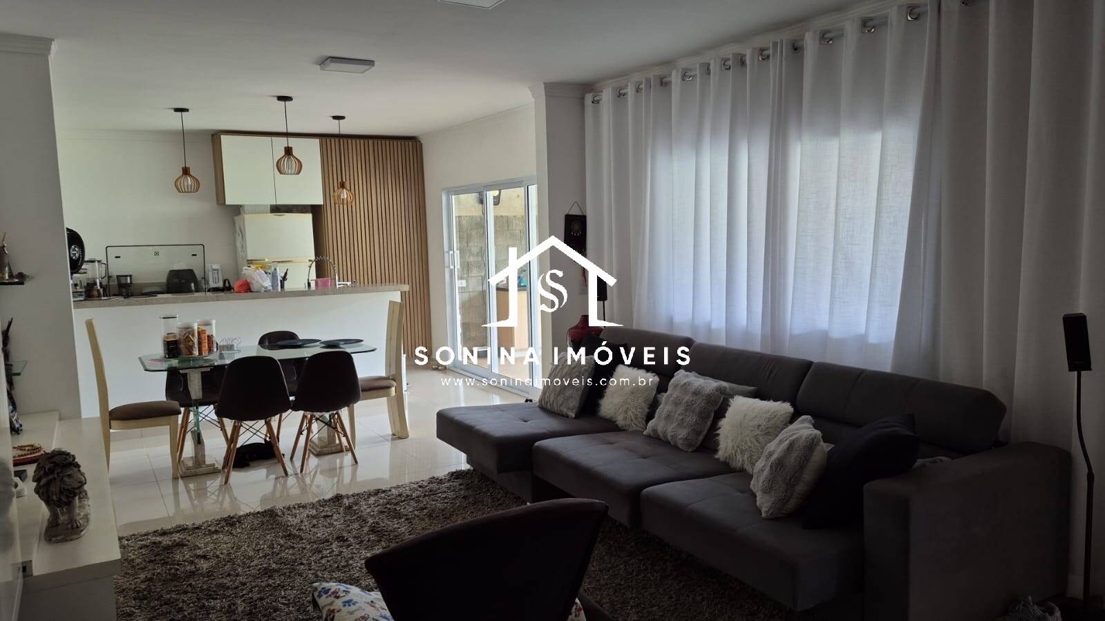 Casa, 3 quartos, 186 m² - Foto 3