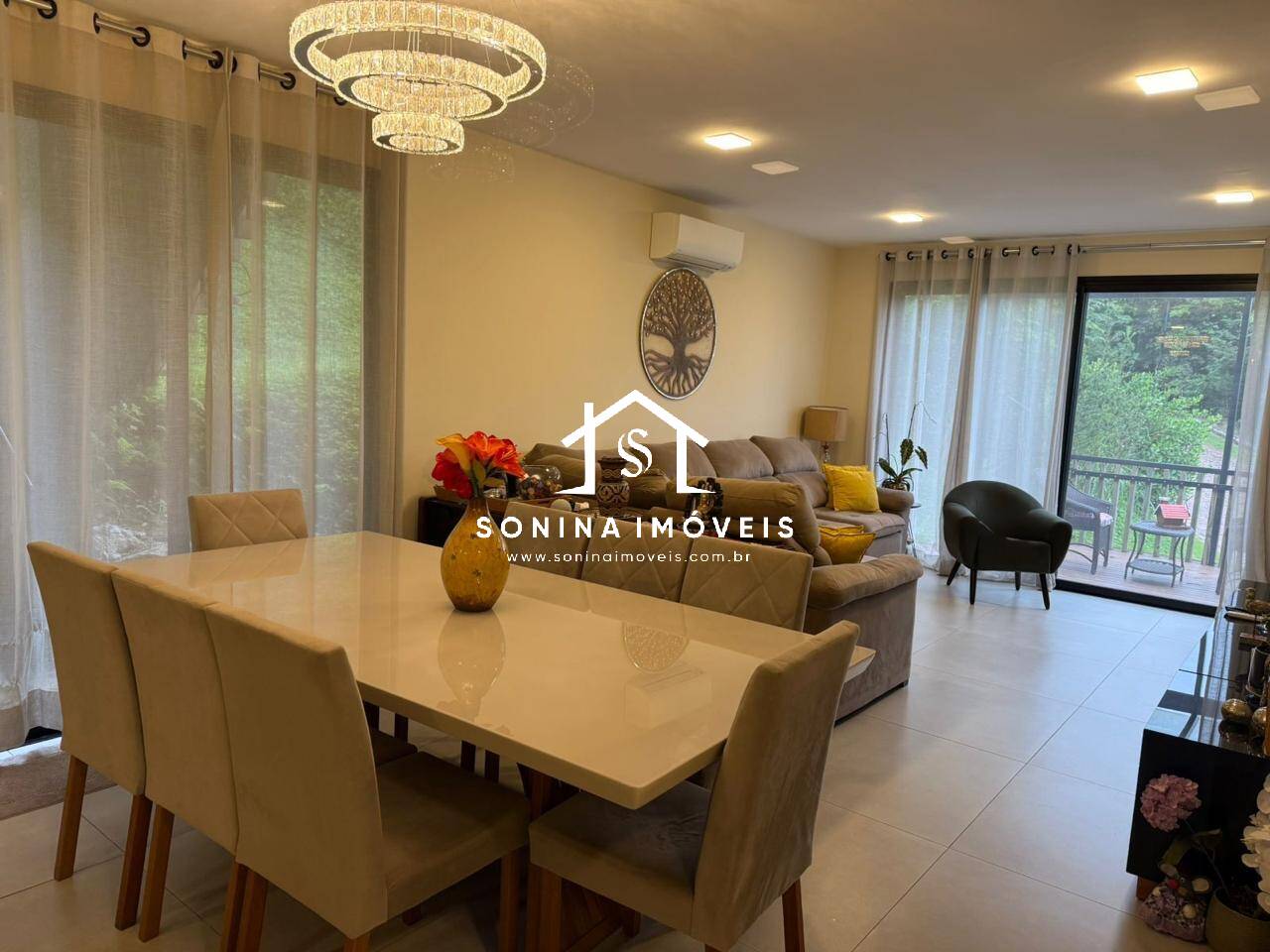 Casa, 3 quartos, 154 m² - Foto 1