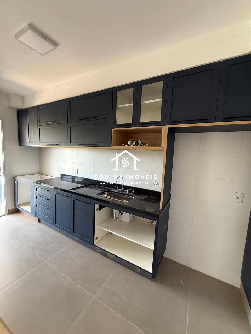 Apartamento, 3 quartos, 140 m² - Foto 1