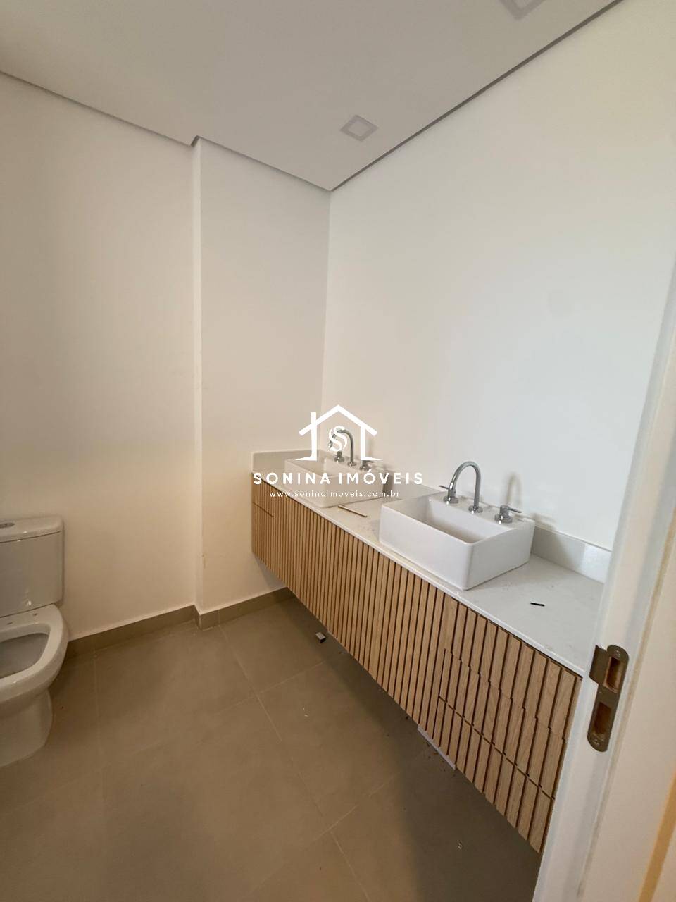 Apartamento, 3 quartos, 140 m² - Foto 21
