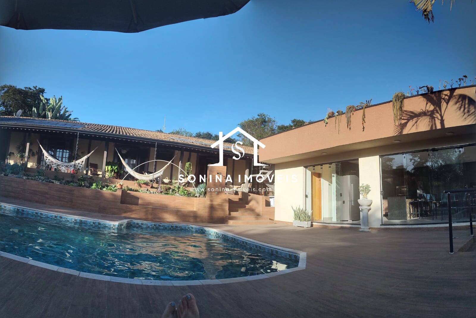 Casa, 5 quartos, 432 m² - Foto 1