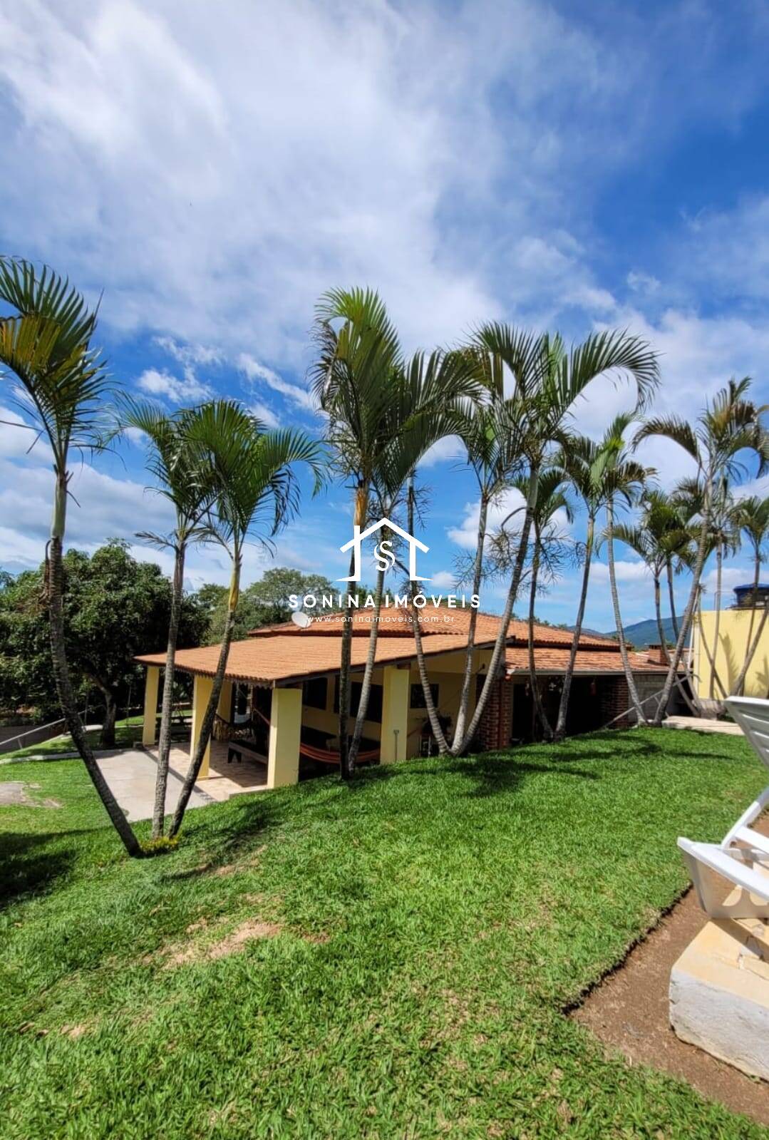 Sítio, 3 quartos, 1100 m² - Foto 2