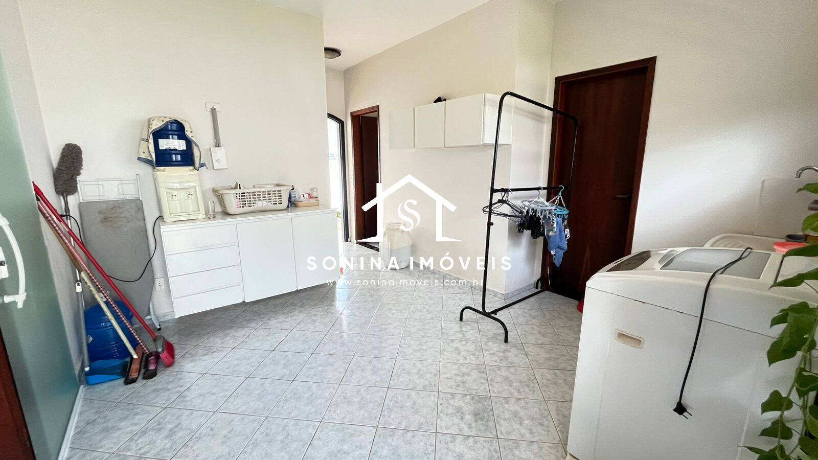 Casa, 4 quartos, 362 m² - Foto 22