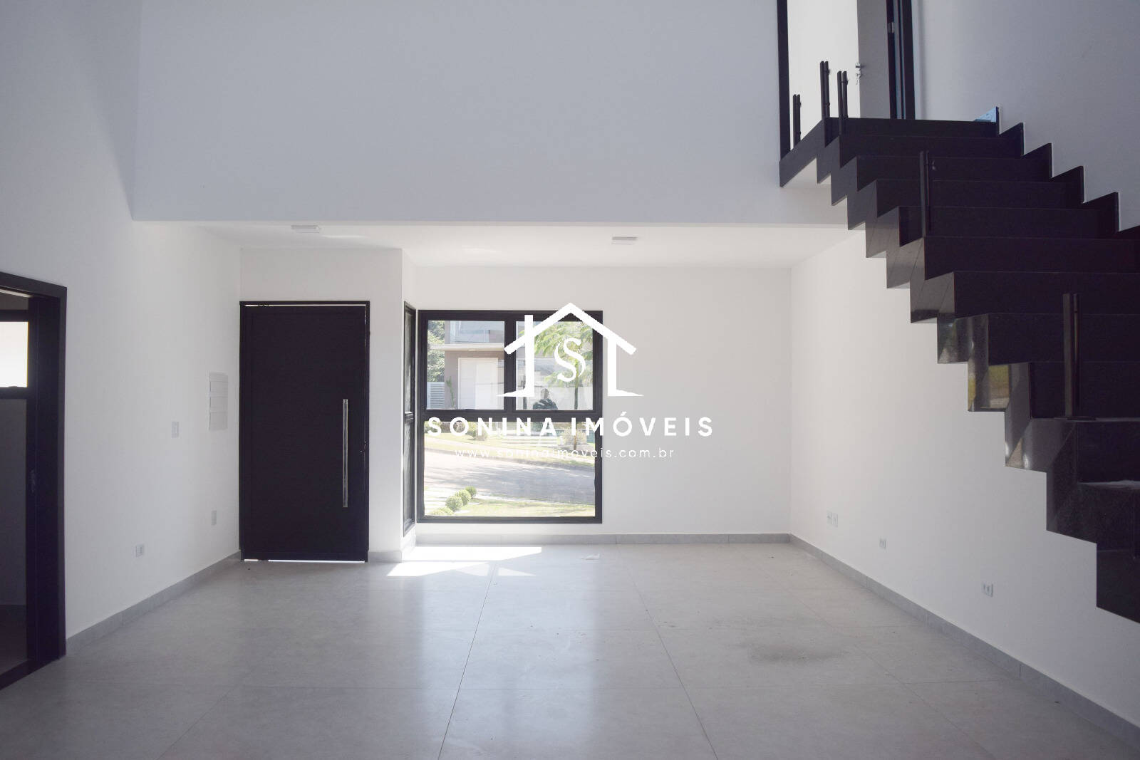 Casa, 4 quartos, 305 m² - Foto 4