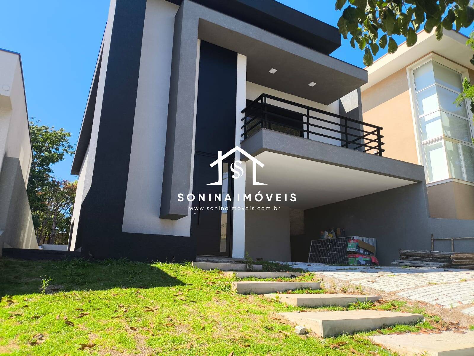 Casa, 5 quartos, 307 m² - Foto 2