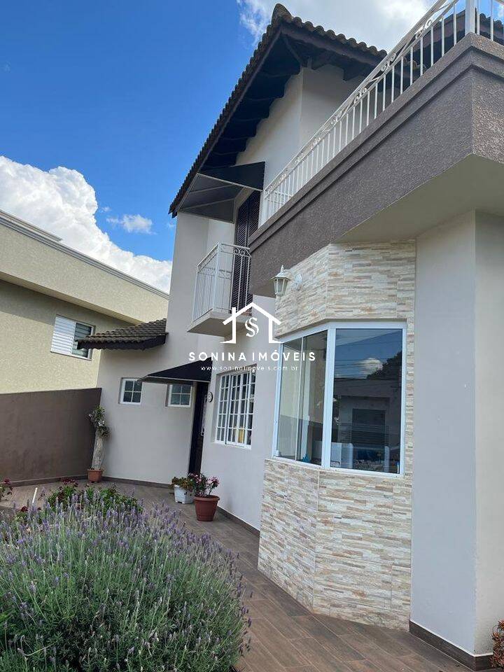 Casa, 3 quartos, 115 m² - Foto 2