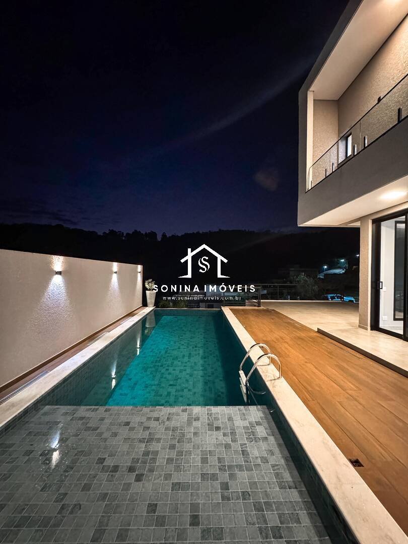 Casa, 3 quartos, 280 m² - Foto 30