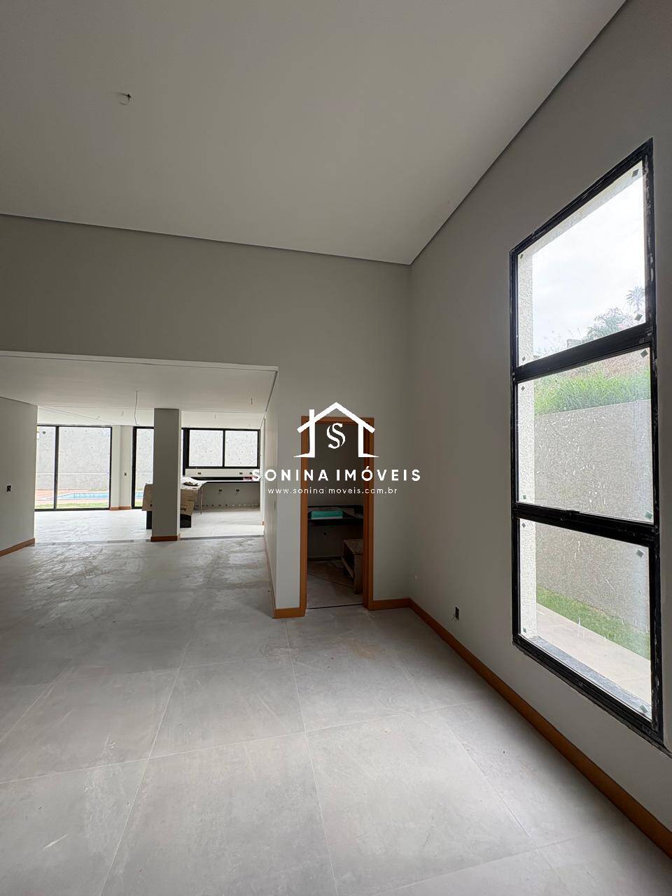 Casa, 3 quartos, 327 m² - Foto 26