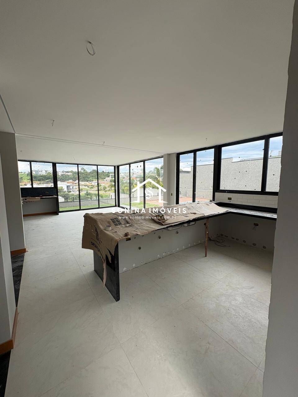 Casa, 3 quartos, 327 m² - Foto 30