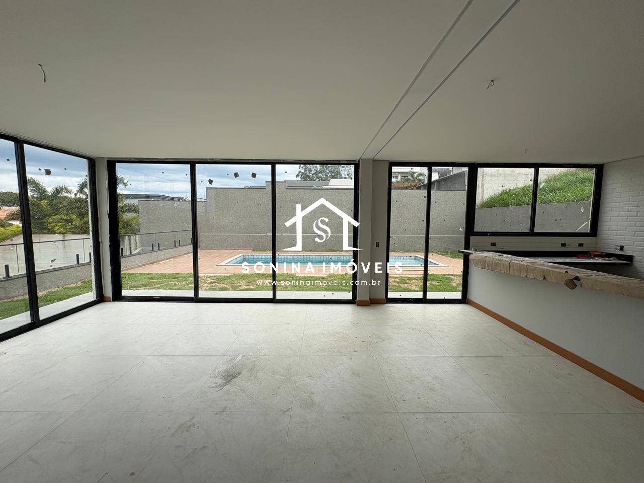 Casa, 3 quartos, 327 m² - Foto 36