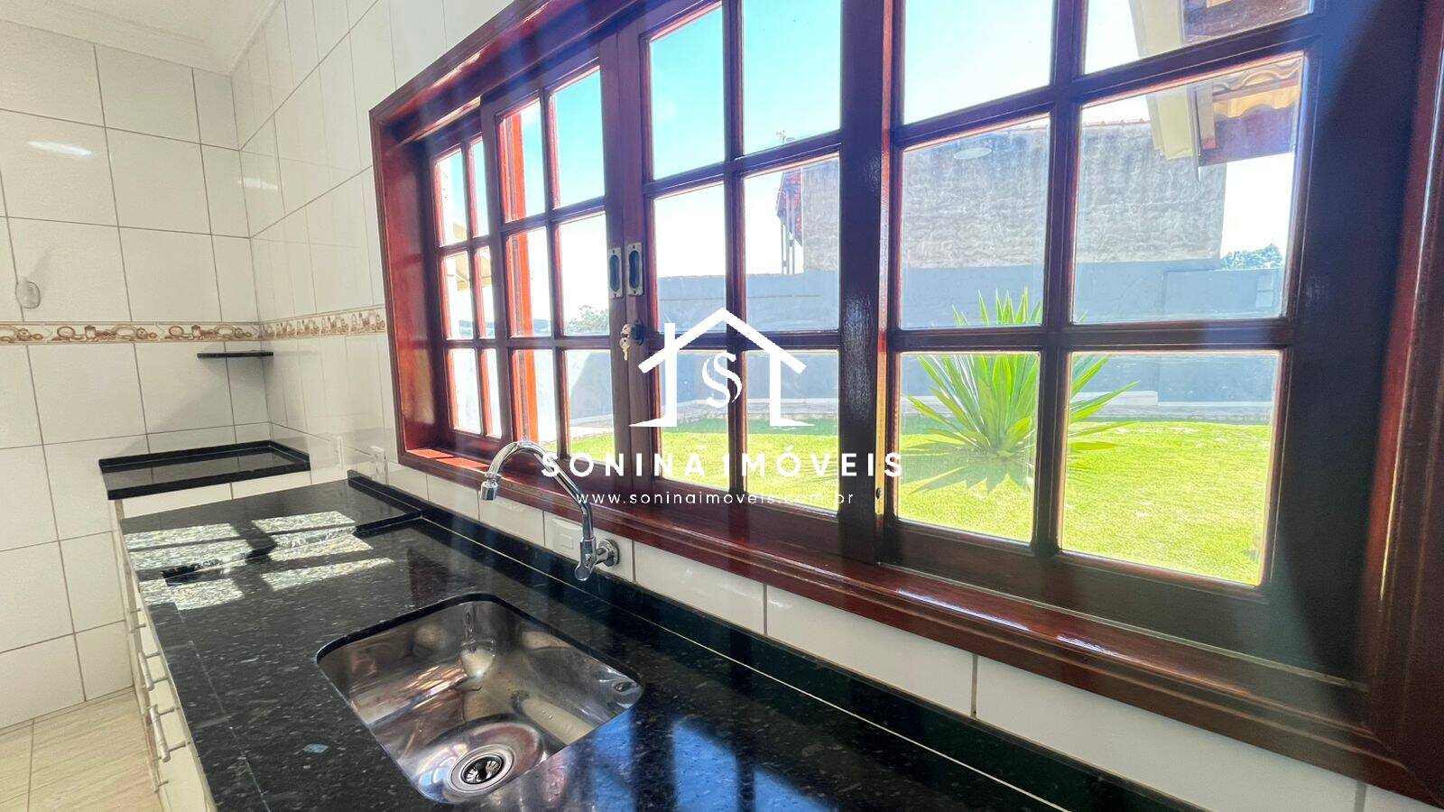 Casa, 3 quartos, 245 m² - Foto 8