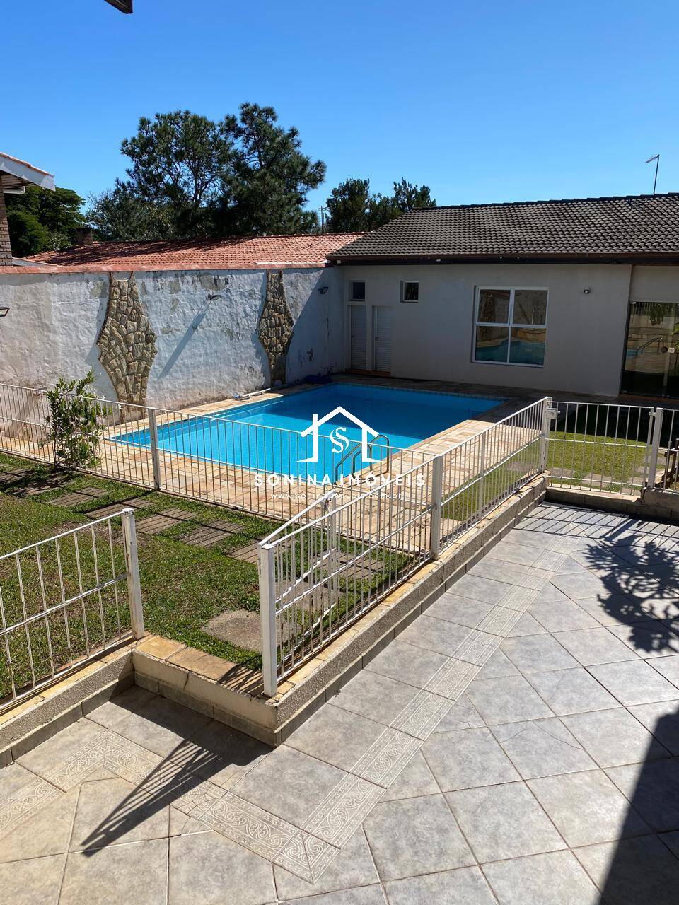 Casa, 3 quartos, 371 m² - Foto 1