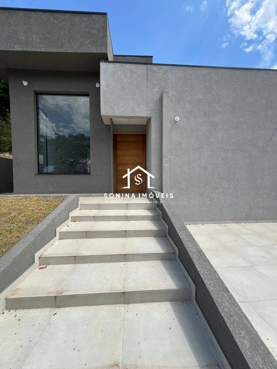 Casa, 3 quartos, 290 m² - Foto 1