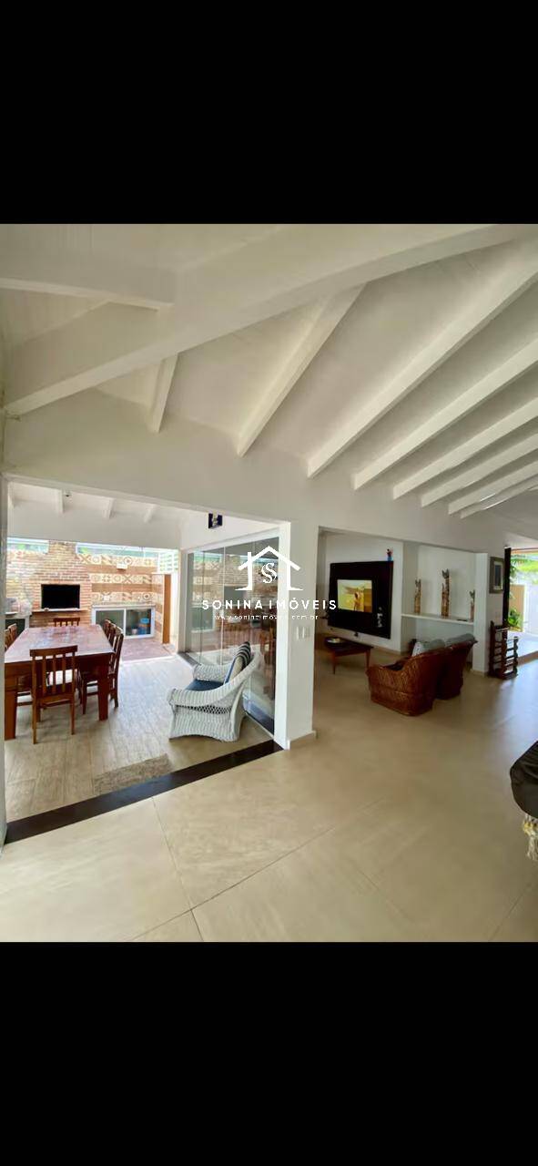 Casa, 3 quartos, 320 m² - Foto 17