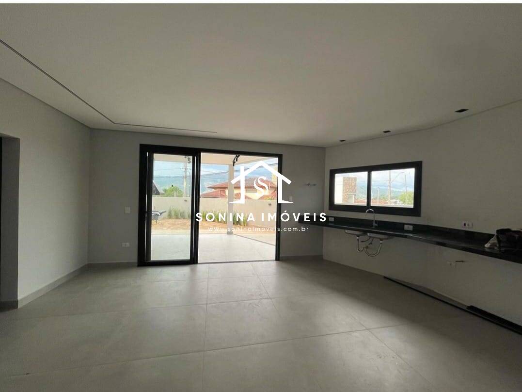 Casa, 3 quartos, 216 m² - Foto 6