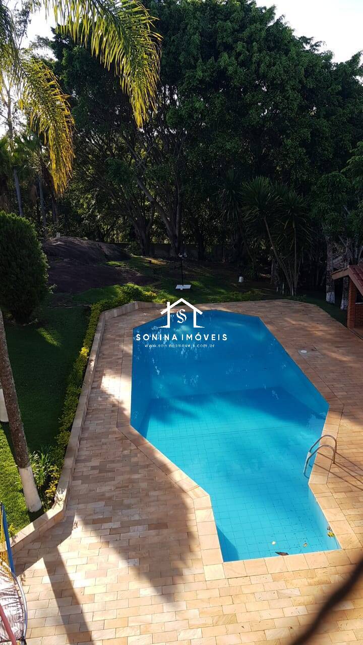 Casa, 7 quartos, 1000 m² - Foto 1