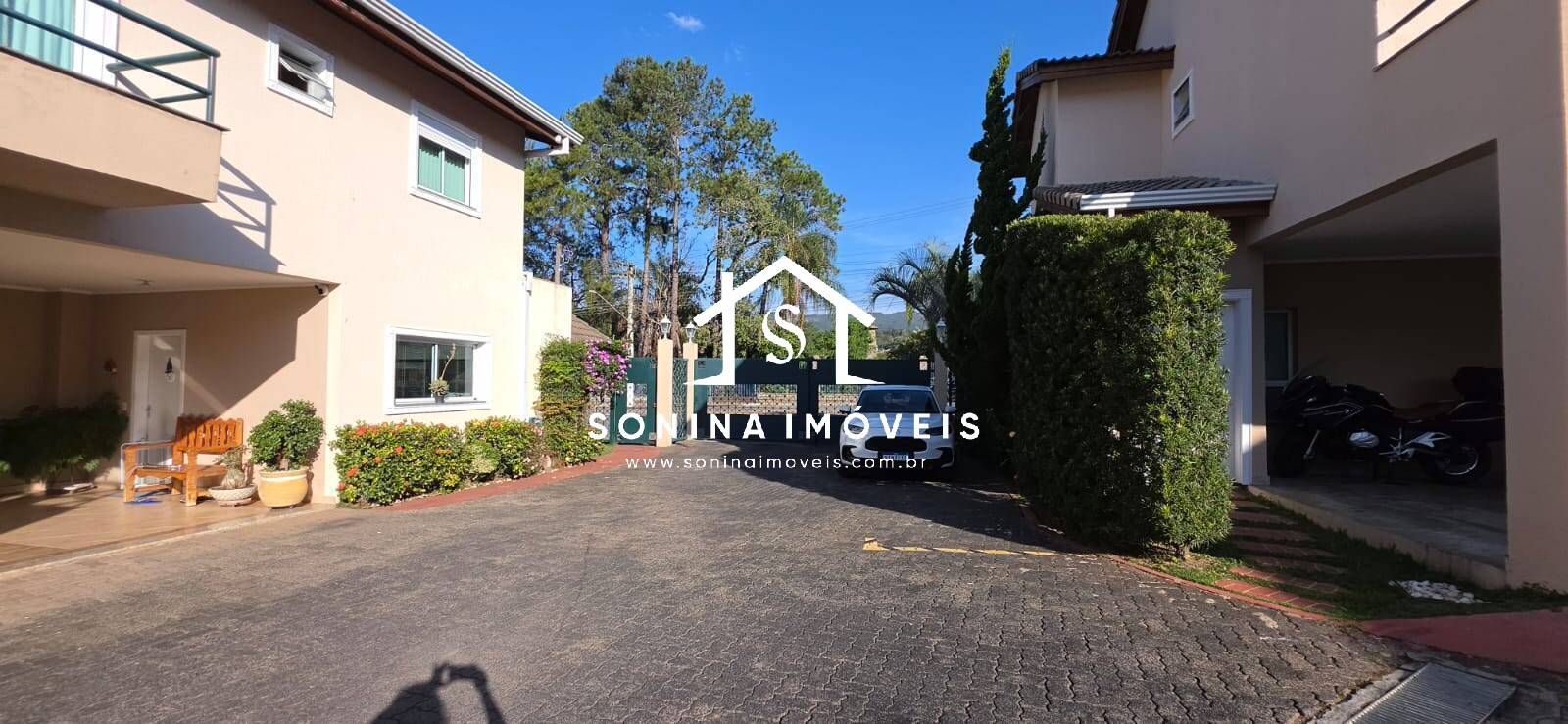 Casa, 3 quartos, 155 m² - Foto 1
