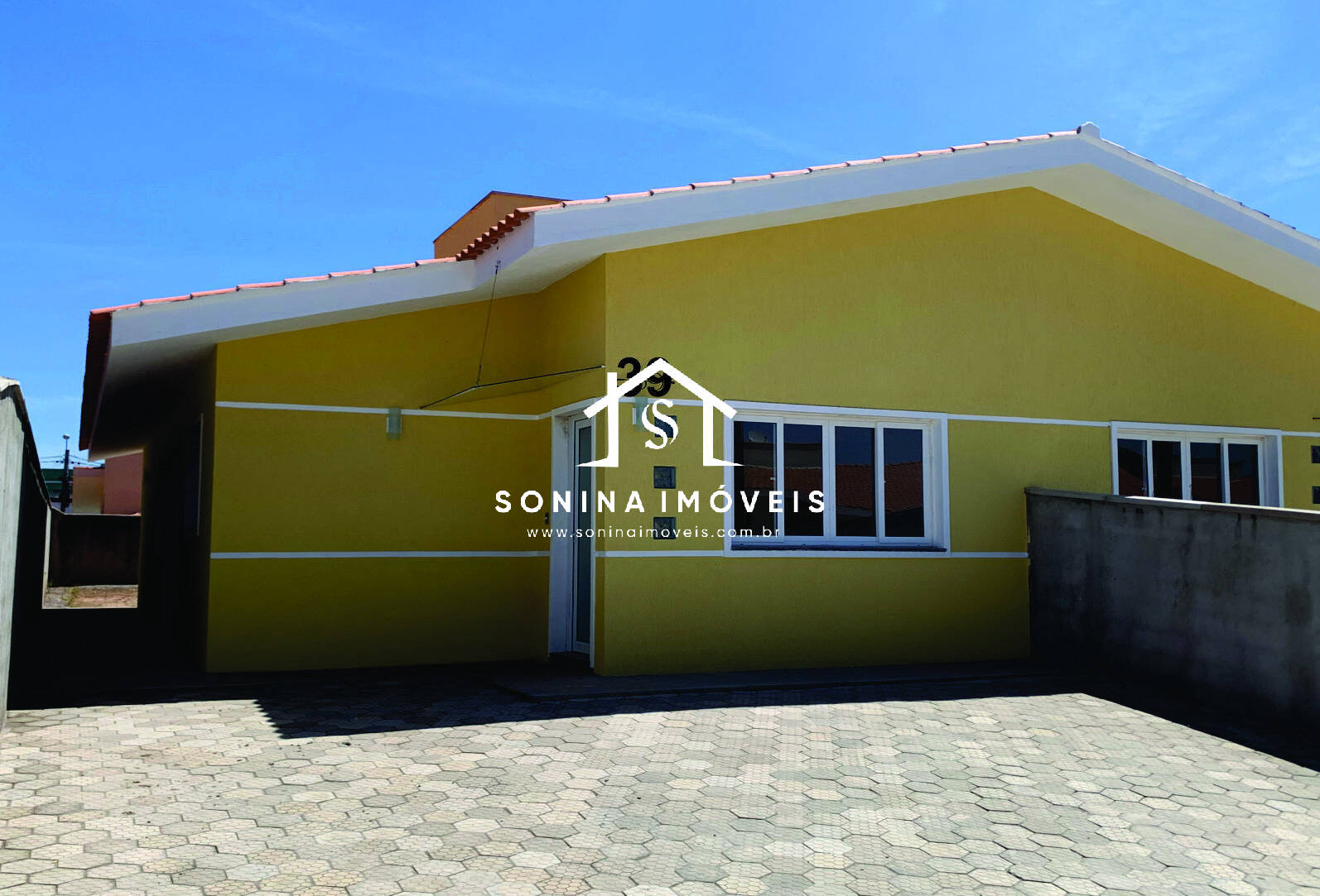 Casa, 3 quartos, 81 m² - Foto 1