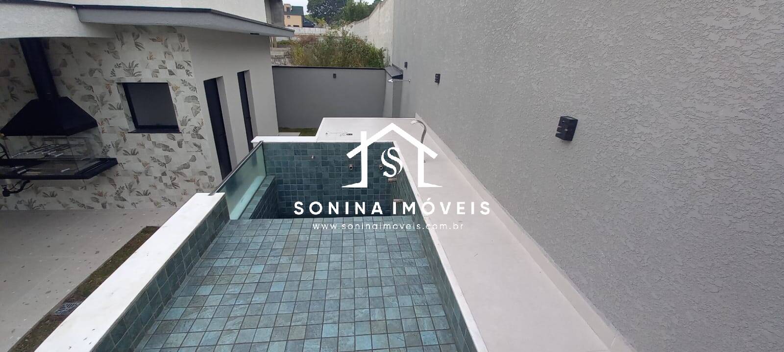 Casa, 3 quartos, 212 m² - Foto 2