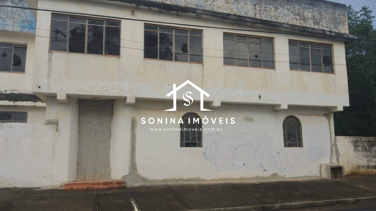 Casa, 12 quartos, 977 m² - Foto 2