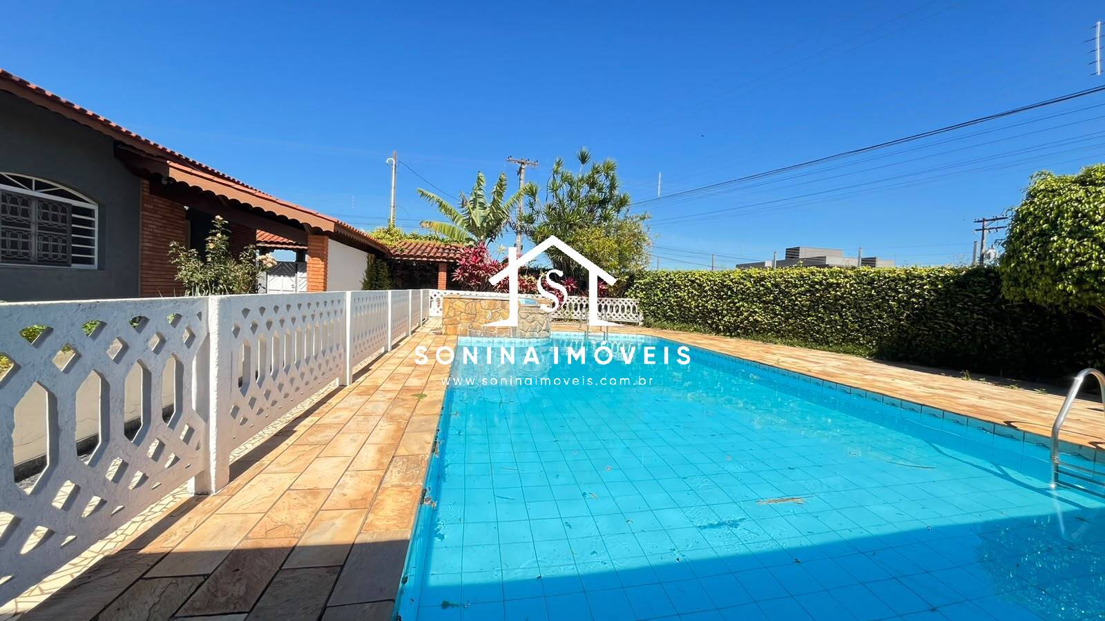Casa, 3 quartos, 307 m² - Foto 1